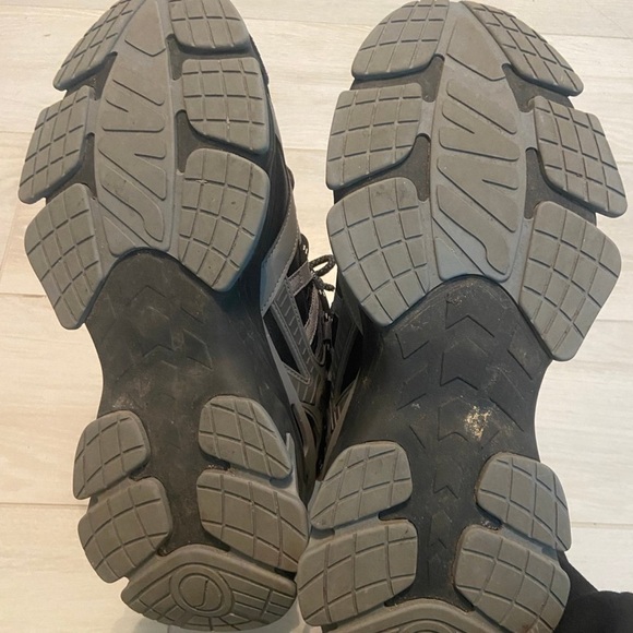 Javi Black and Grey Sneakers - Picture 5 of 5